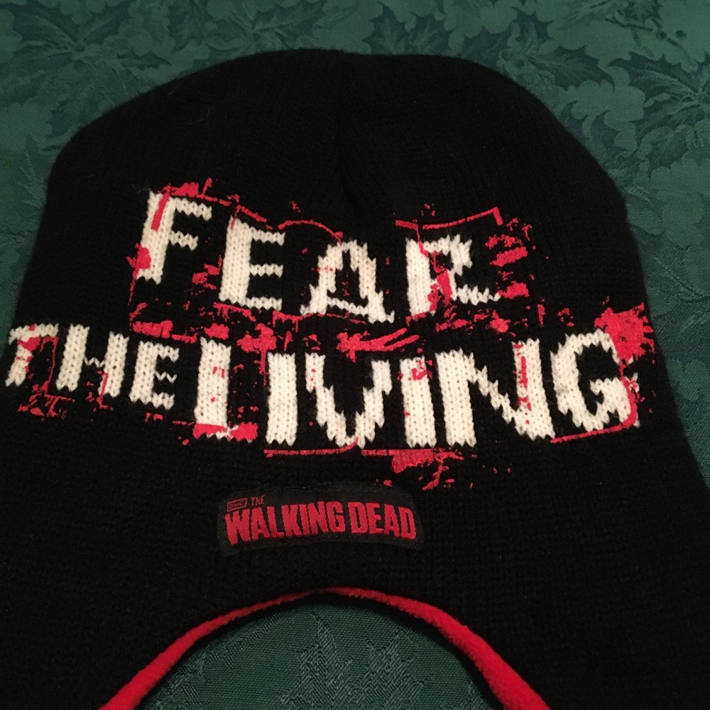 The Walking Dead hat beanie Zombies Horror Winter Cold Gear AMC